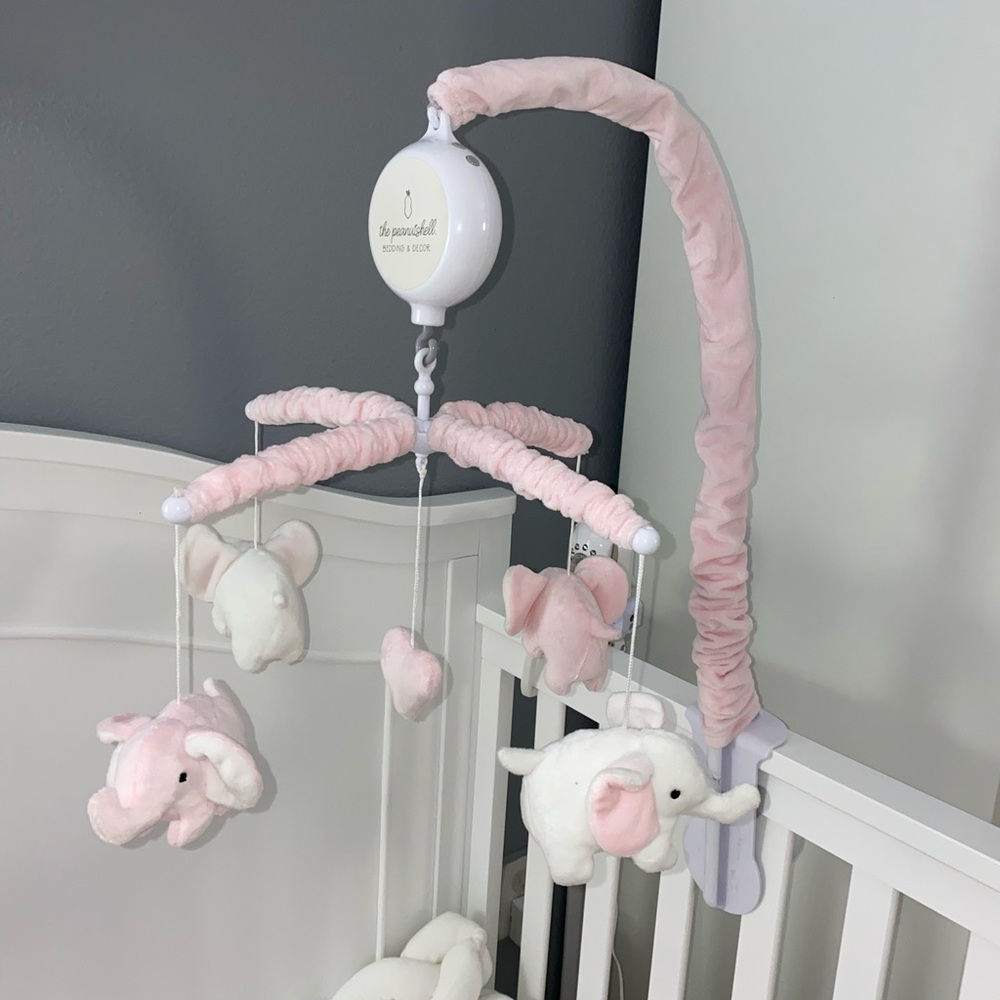 The Peanutshell Pink Elephant Musical Crib Mobile for Baby Girls